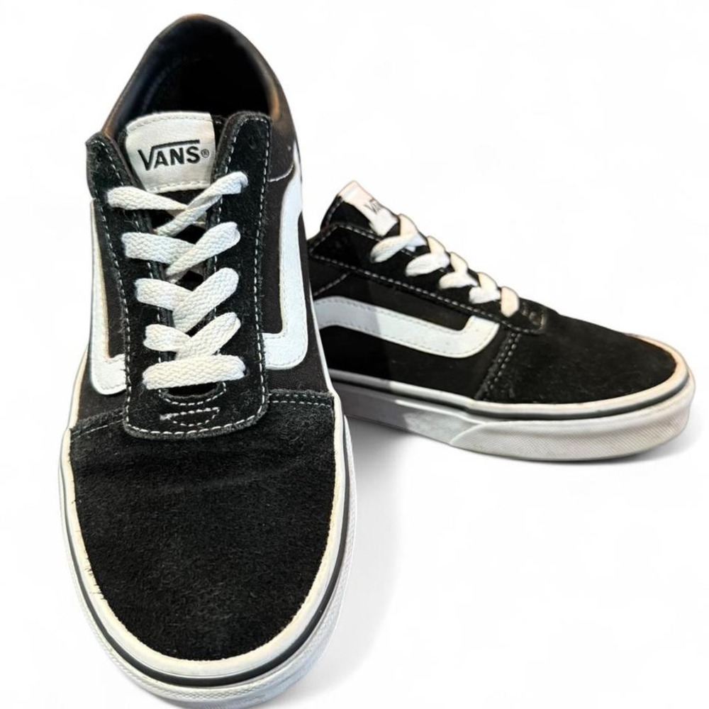 VANS OLD SKOOL SKATER SHOES‎ UNISEX BLACK WHITE LADIES 7